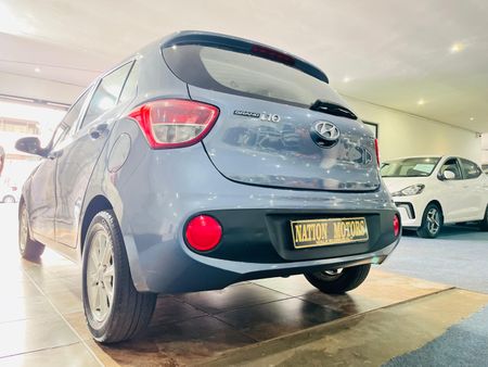 2016-Hyundai-Grand-i10-125-Motion_8
