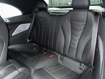2024-BMW-8-Series-M850i-xDrive-Convertible_5