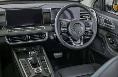 2026-GWM-P-Series-P300-24TD-LS-Auto-Double-Cab_10