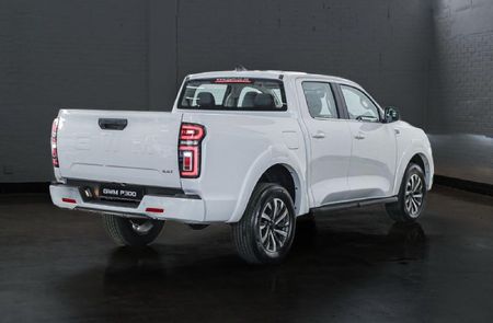2026-GWM-P-Series-P300-24TD-LS-Auto-Double-Cab_3