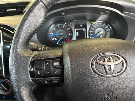 2023-Toyota-Hilux-28-GD-6-Raised-Body-Legend-Extended-Cab_8