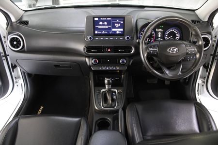 2022-Hyundai-Kona-EXECUTIVE_16