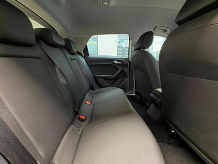 2026-Audi-A1-Sportback-30-TFSI-Advanced-S-Tronic_12