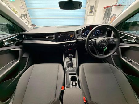 2026-Audi-A1-Sportback-30-TFSI-Advanced-S-Tronic_13