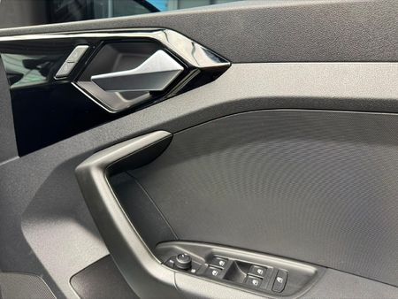 2026-Audi-A1-Sportback-30-TFSI-Advanced-S-Tronic_6