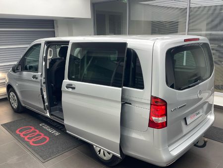 2023-Mercedes-Benz-Vito-116-22-CDI-Tourer-Pro-Auto_10