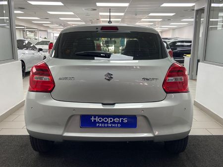 2023-Suzuki-Swift-12-GA_4