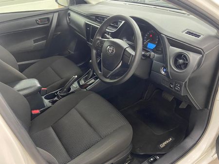 2023-Toyota-Corolla-Quest-18-Auto_6
