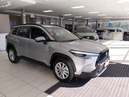 2024-Toyota-Corolla-Cross-18-XS_0