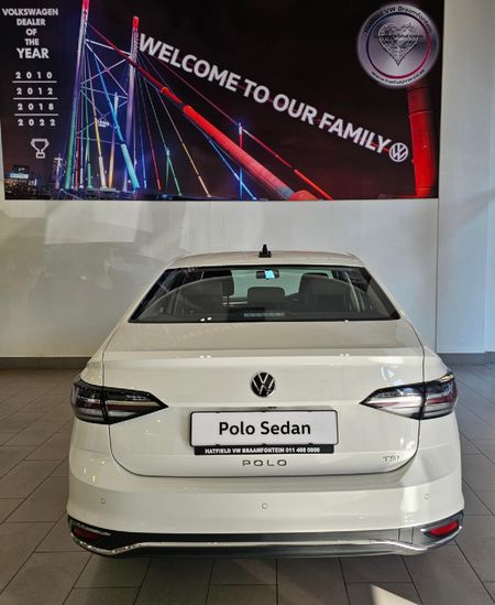 2026-Volkswagen-Polo-Sedan-10TSI-Life_9