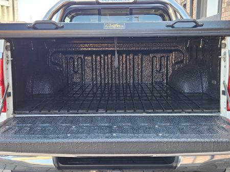 2016-Toyota-Hilux-40-V6-Raised-Body-Raider-Double-Cab-Auto_11