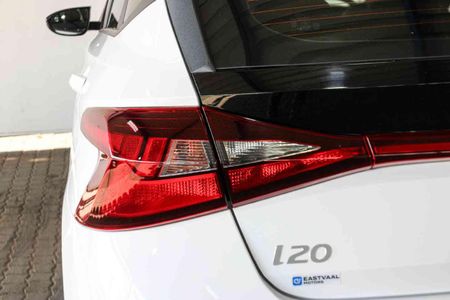 2026-Hyundai-i20-14-Premium-Auto_9