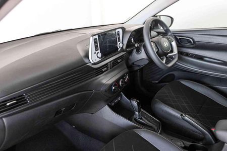 2026-Hyundai-i20-14-Premium-Auto_15