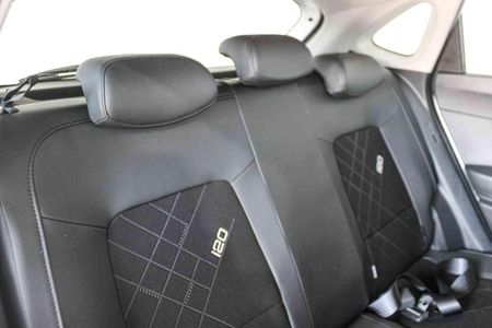 2026-Hyundai-i20-14-Premium-Auto_18