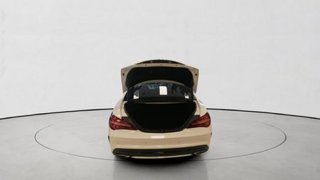 2018-Mercedes-Benz-CLA-200-Auto_8