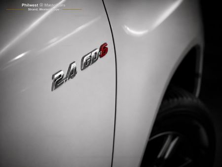 2024-Toyota-Hilux-24-GD-6-Raised-Body-Raider-Extended-Cab_8
