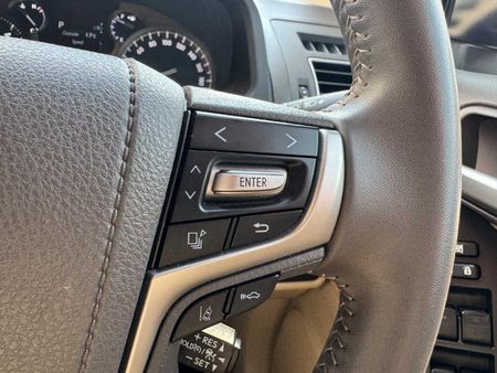 2023-Toyota-Land-Cruiser-Prado-28-GD-VX-L-Auto_12