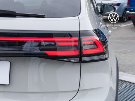 2026-Volkswagen-Taigo-10-TSI-R-Line-Auto_9