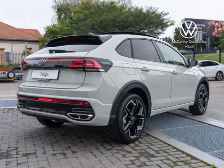 2026-Volkswagen-Taigo-10-TSI-R-Line-Auto_10
