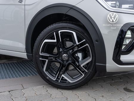 2026-Volkswagen-Taigo-10-TSI-R-Line-Auto_16