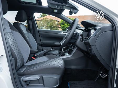 2026-Volkswagen-Taigo-10-TSI-R-Line-Auto_19
