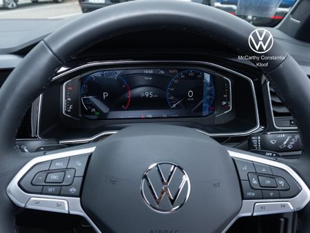 2026-Volkswagen-Taigo-10-TSI-R-Line-Auto_26