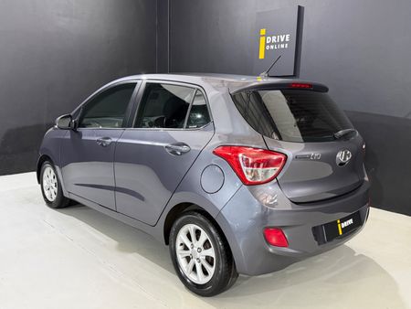 2015-Hyundai-Grand-i10-125-Fluid-Auto_5