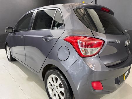 2015-Hyundai-Grand-i10-125-Fluid-Auto_6