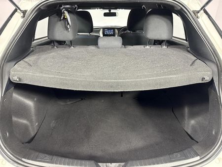 2018-Toyota-Yaris-15-Pulse-Auto-5-dr_13