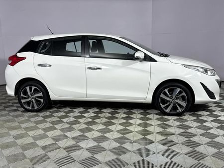 2018-Toyota-Yaris-15-Pulse-Auto-5-dr_16