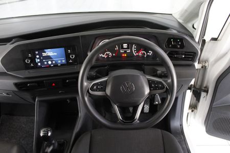 2022-Volkswagen-Caddy-PANEL-VAN_12