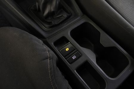 2022-Volkswagen-Caddy-PANEL-VAN_18