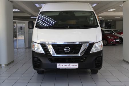 2021-Nissan-NV350-PANEL-VAN_3