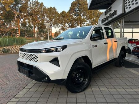 2026-Toyota-Hilux-28-GD-6-RB-SRX-4x4-Auto-Double-Cab_16