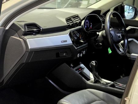 2021-Audi-Q3-Sportback-14-TFSI-Auto-S-Line-35-TFSI_18