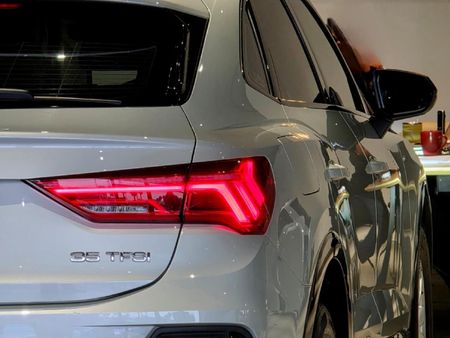 2021-Audi-Q3-Sportback-14-TFSI-Auto-S-Line-35-TFSI_6