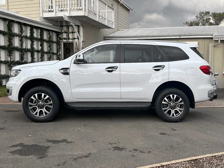 2021-Ford-Everest-20D-XLT-Auto_1