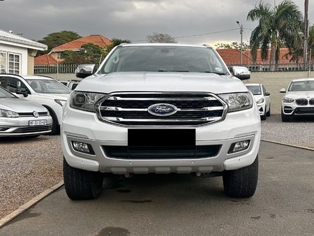 2021-Ford-Everest-20D-XLT-Auto_3