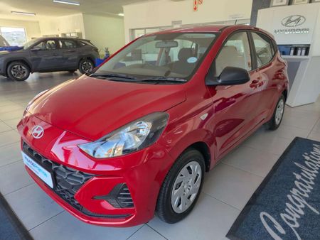 2025-Hyundai-Grand-i10-10-Motion_0