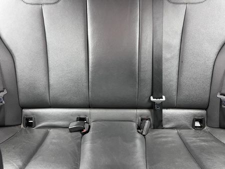 2013-BMW-1-Series-116i-5-dr-Auto_11