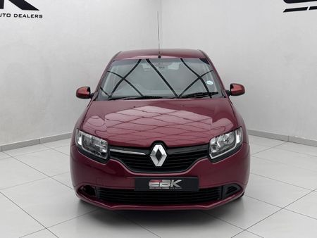 2015-Renault-Sandero-900T-Dynamique_1