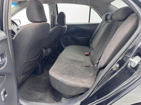 2008-Toyota-Yaris-T3_11