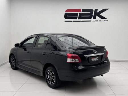2008-Toyota-Yaris-T3_3