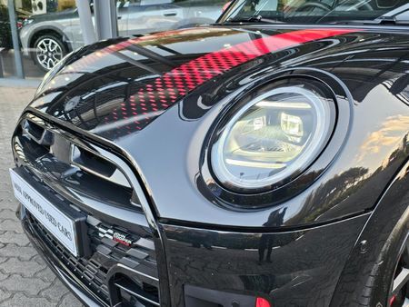 2025-MINI-Hatch-Cooper-JCW-Auto_6