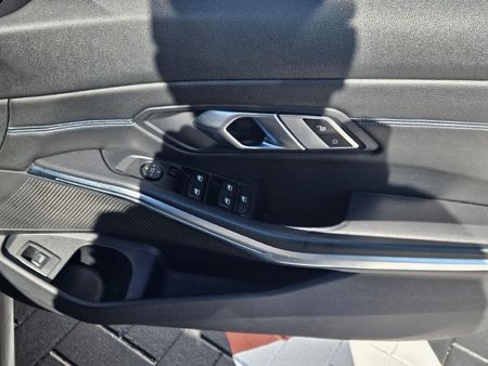 2019-BMW-3-Series-320d-M-Sport-Launch-Edition_7