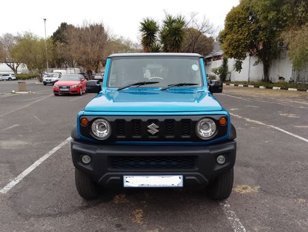 2023-Suzuki-Jimny-15-GLX-Auto_3