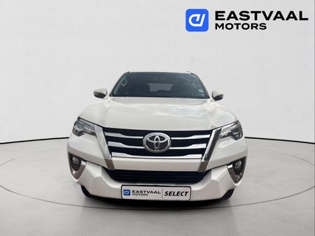 2017-Toyota-Fortuner-28-GD-6-4x4-Auto_1