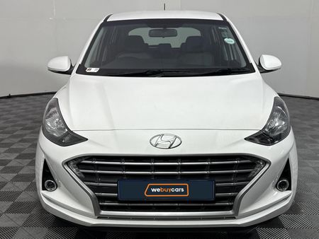 2022-Hyundai-Grand-i10-10-Fluid_14