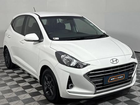 2022-Hyundai-Grand-i10-10-Fluid_15