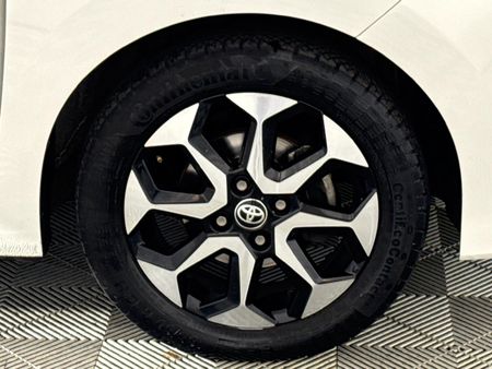 2019-Toyota-Aygo-10-X-Cite-5-dr_3